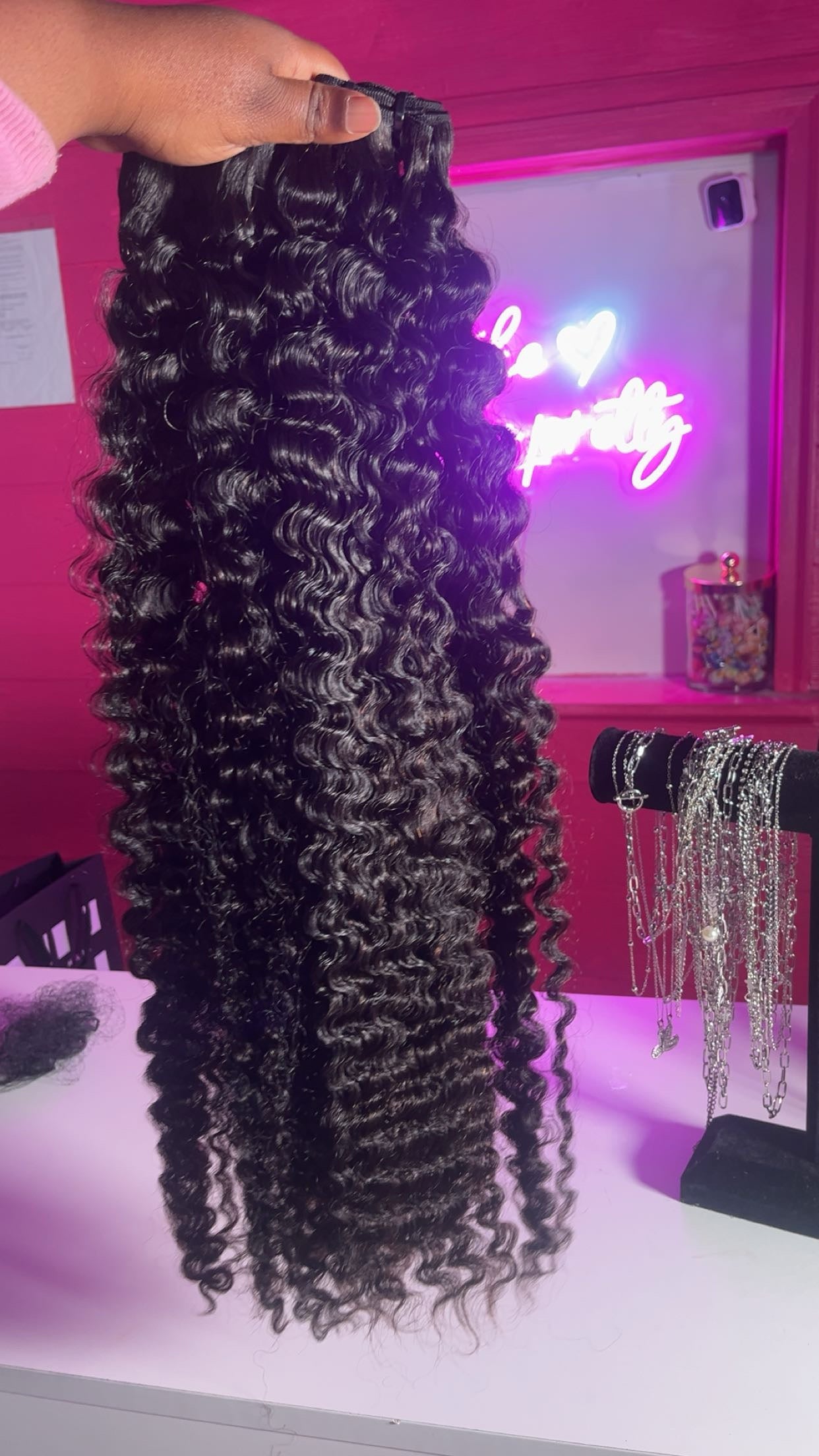 (VIRGIN) Burmese Curly Bundles